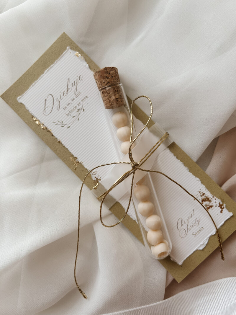 Podziękowanie dla gości z fiolką