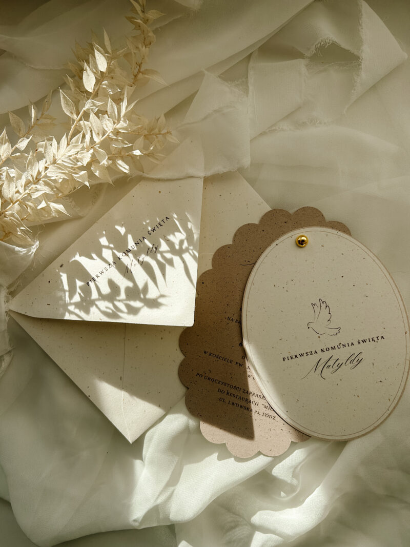 Zaproszenie na I Komunię Świętą Dots